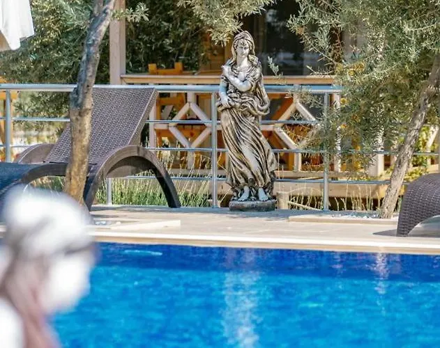 別荘 Doganin Ruhu & *